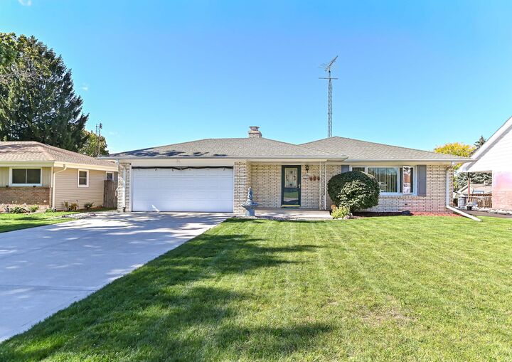 Property Photo: 3170 Taylor Ave WI 53405