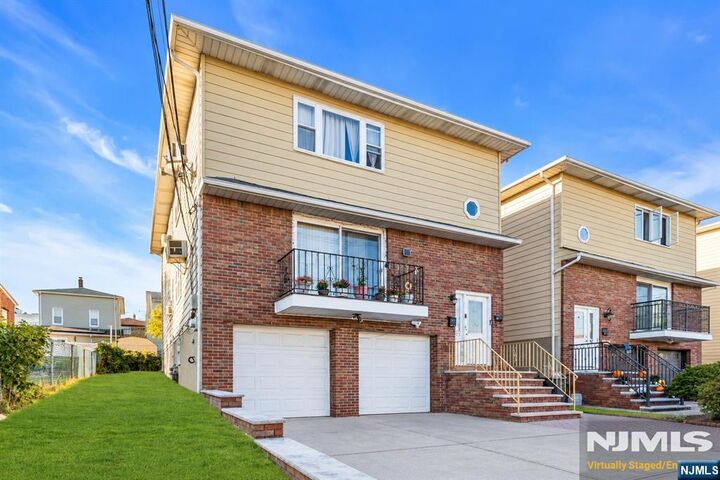 Property Photo:  55 Westervelt Place  NJ 07644 