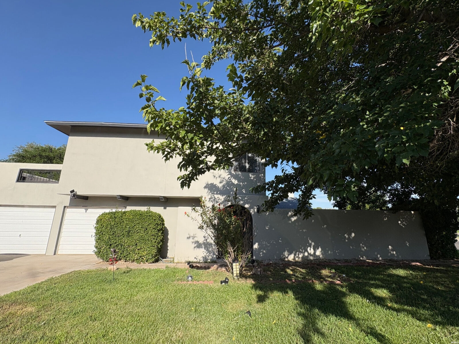 Property Photo: 1 Robins Nest Pl NM 88201