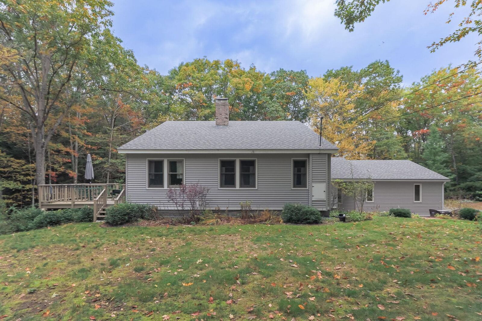Property Photo: 565 Old County Road NH 03871