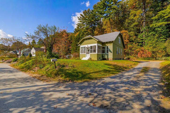 Property Photo:  19 Weston Heights  VT 05089 