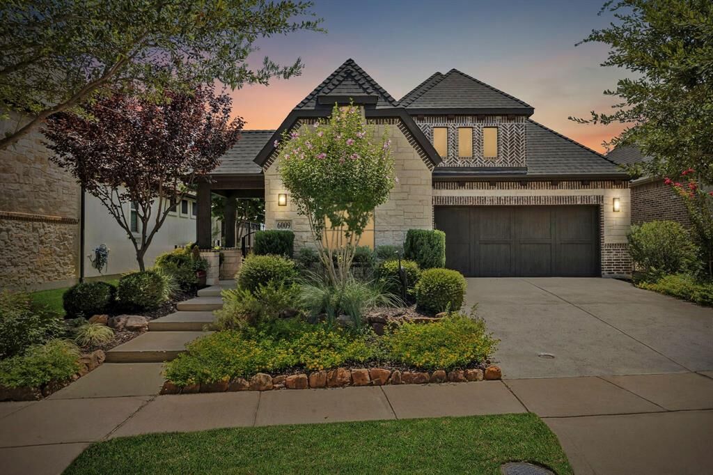 Property Photo:  6009 Heron Bay Lane  TX 75070 