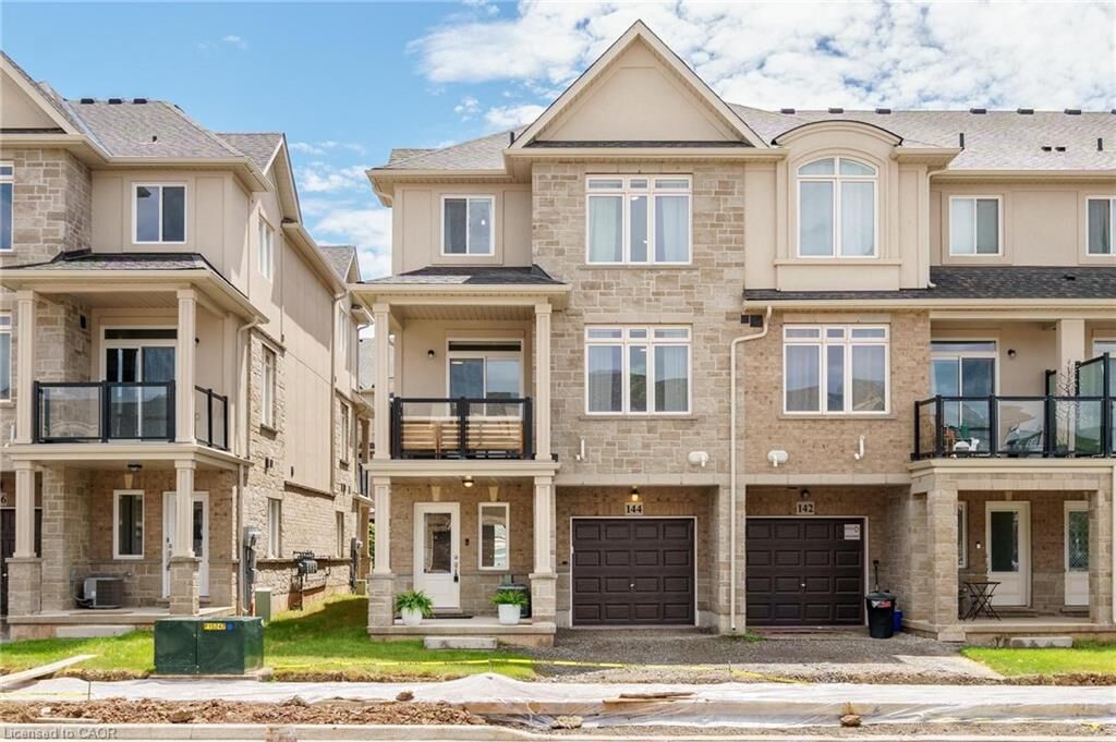 Property Photo:  144 Sonoma Lane  ON L8E 0L1 