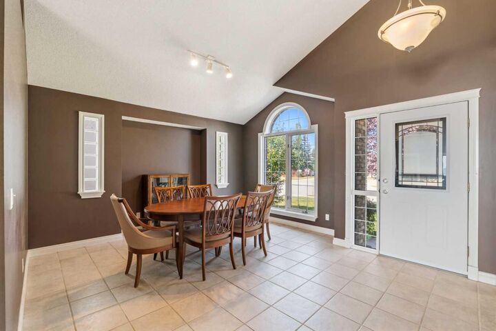 Property Photo:  215 Rocky Ridge Drive NW  AB T3G 4M1 