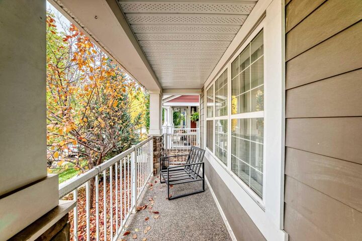 Property Photo:  139 89 Street SW  AB T3H 0M4 