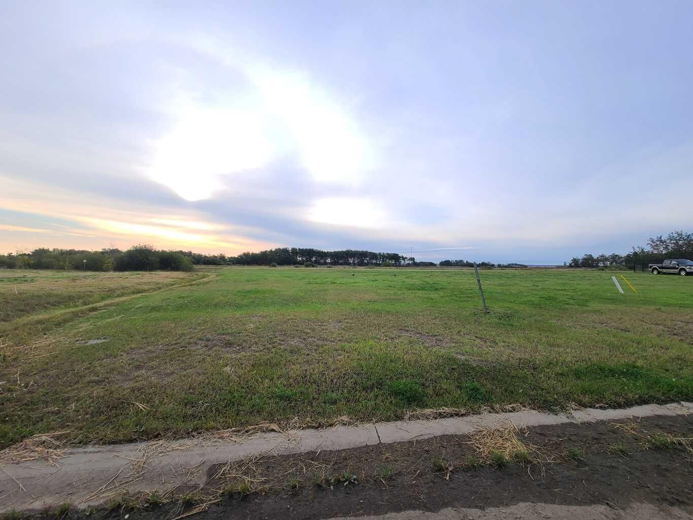 Property Photo:  4921 59 Street  AB T0H 1W0 
