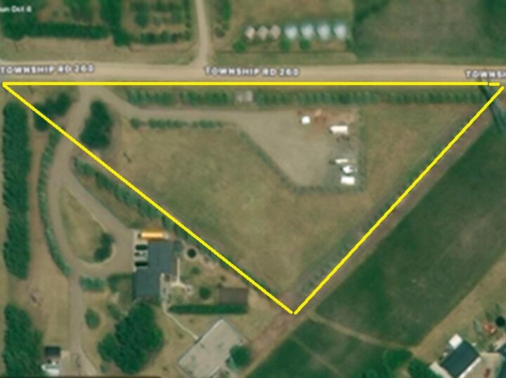 Property Photo:  Twp Rd 260  AB T1Z 0Z3 