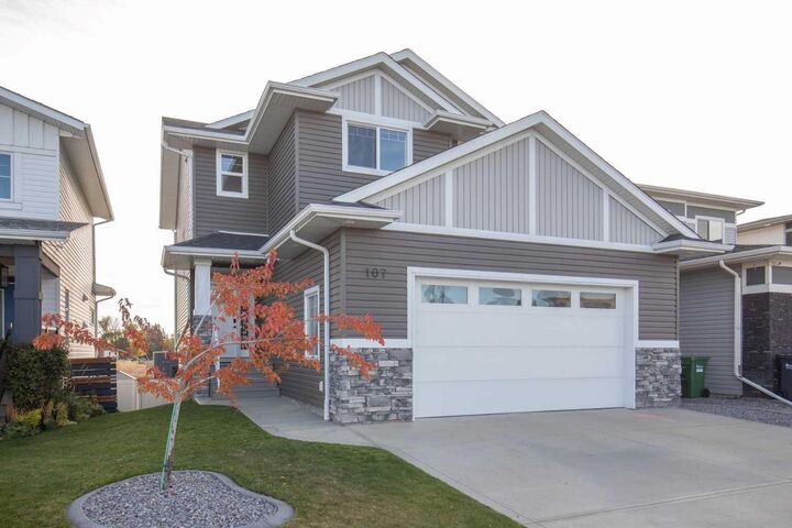 Property Photo:  107 Vancouver Crescent  AB T4R 0P3 