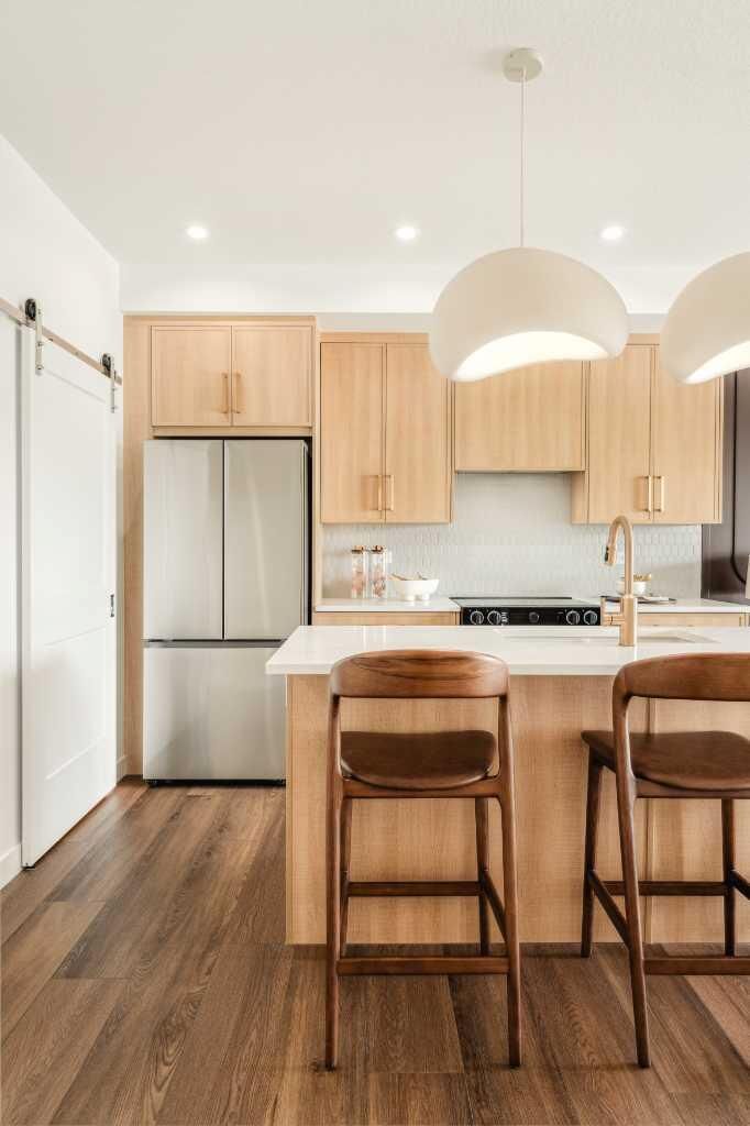Property Photo:  14910 1 Street NW 5204  AB T2C 3G3 