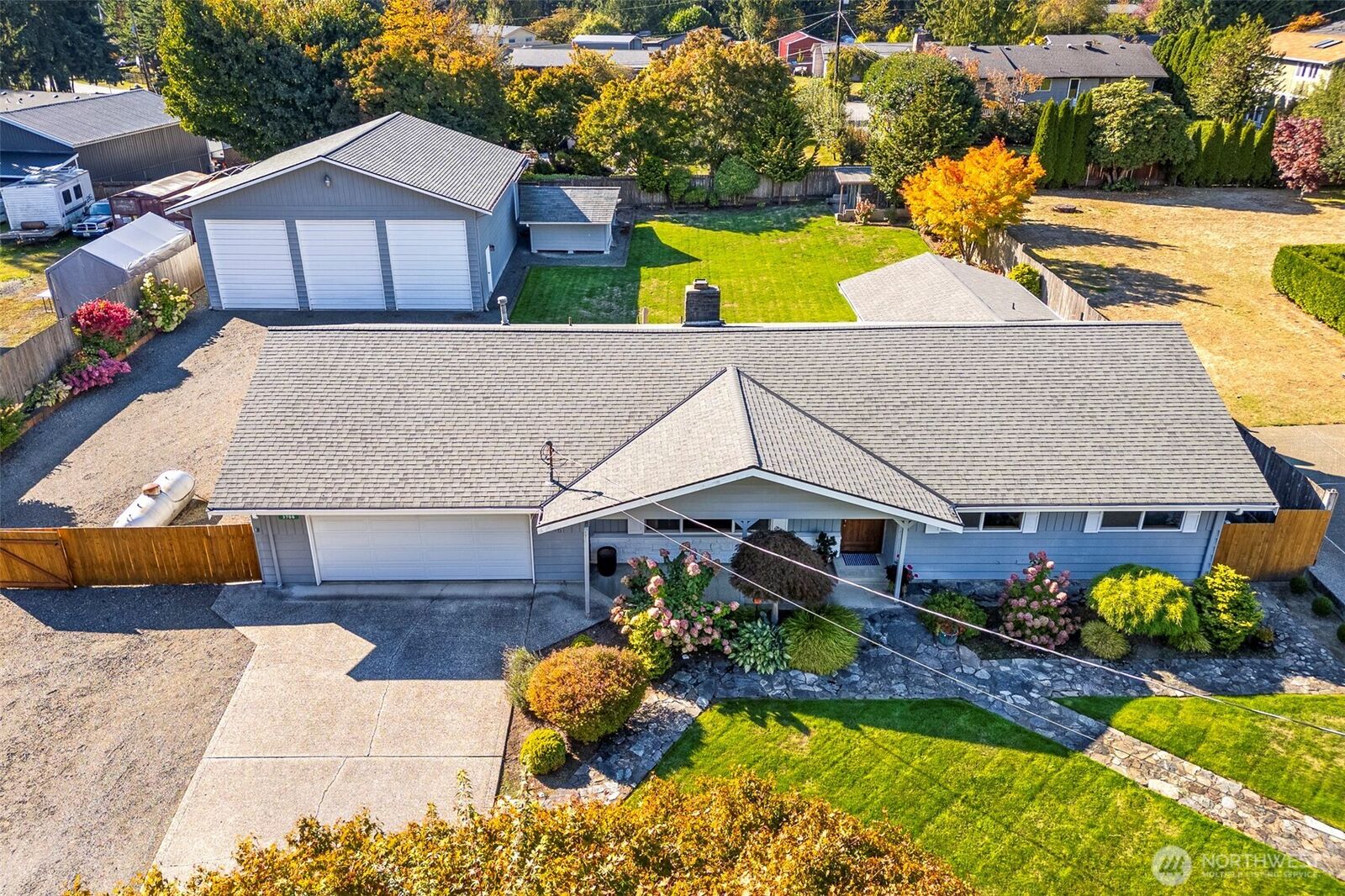 Property Photo: 3706 99th Drive SE WA 98258
