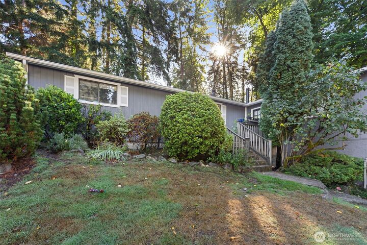 Property Photo:  4521  Grand Avenue  WA 98203 
