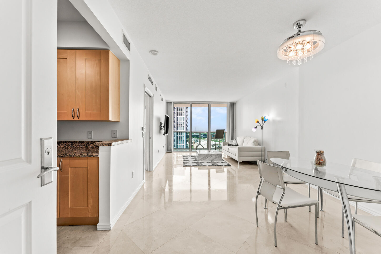 Property Photo:  350 SE 2nd Street 2480  FL 33301 