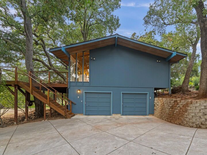 Property Photo:  1269 Chateau Drive  CA 95120 
