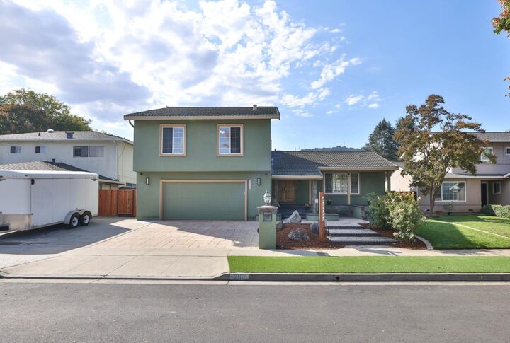 Property Photo:  310 Viscaino Way  CA 95119 