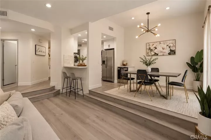 Property Photo:  11949 Goshen Avenue 110  CA 90049 