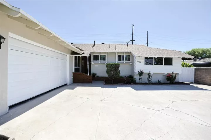Property Photo:  2580 Sidon  CA 90631 