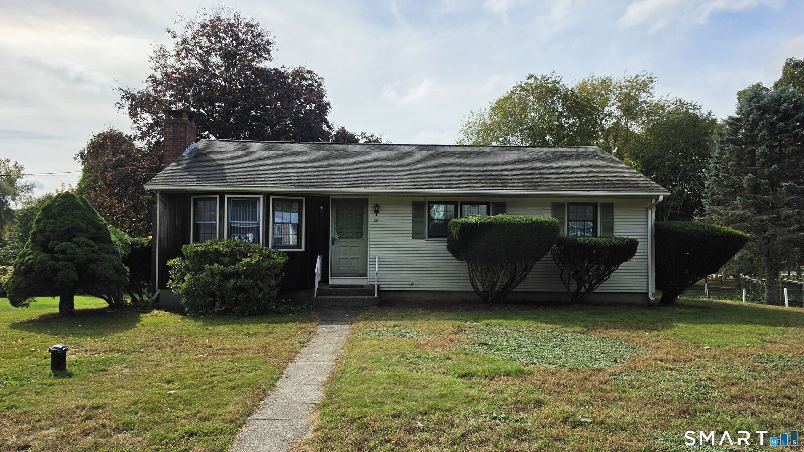 Property Photo:  20 Meadow Lane  CT 06382 
