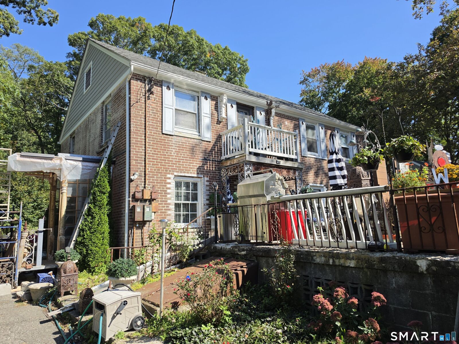 Property Photo:  697-701 Pearl Harbor Street  CT 06610 