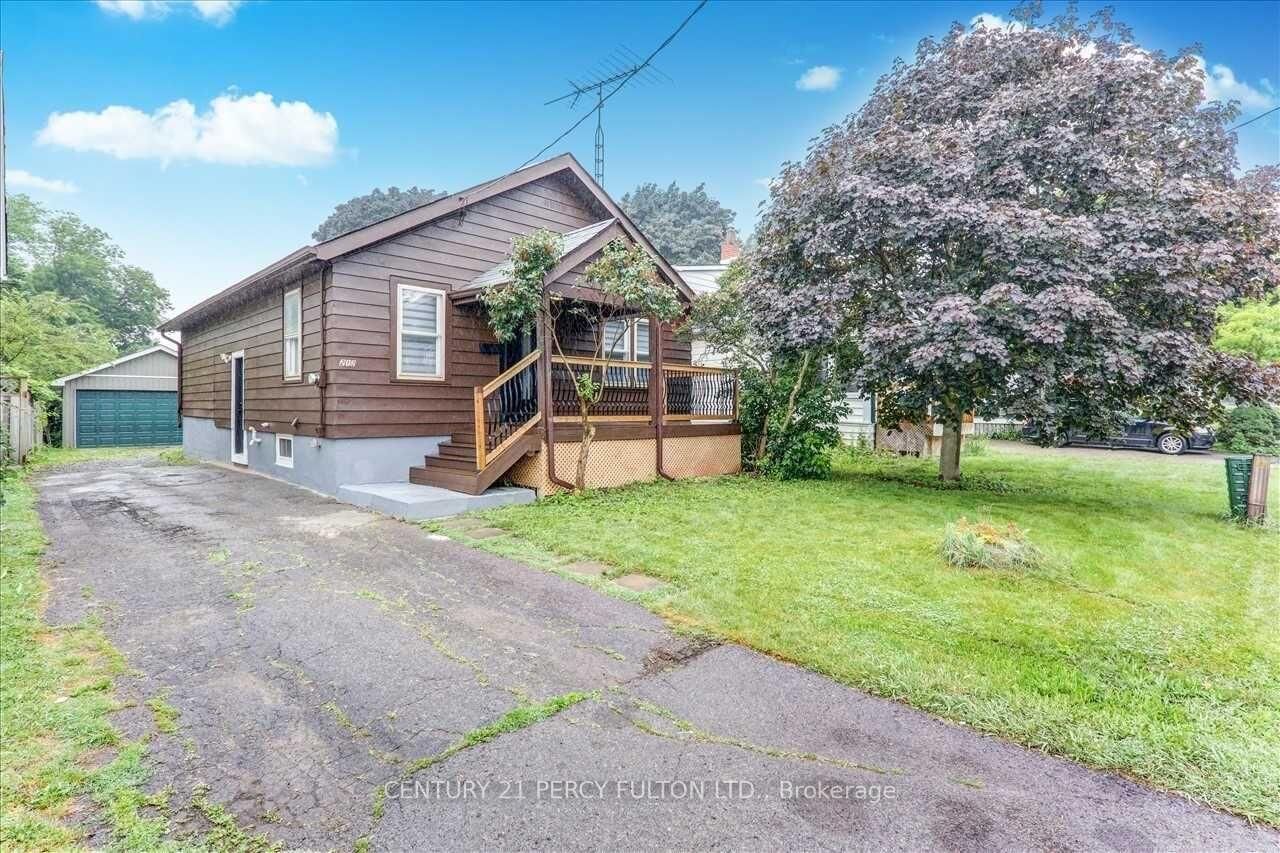Property Photo: 212 Burk Street Main ON L1J 4C3