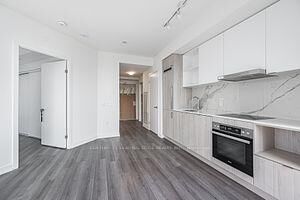 Property Photo: 138 Downes Street 6911 ON M5E 0E4
