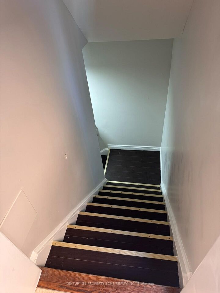 Property Photo: 84 Speedwell Street ON L6X 5H1