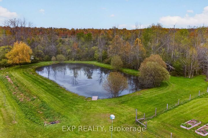 Property Photo:  2266 Pettit Road  ON L2A 5M4 
