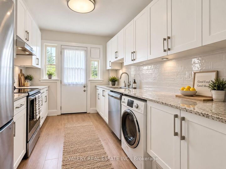 Property Photo:  1335 Bayview Avenue U13  ON M4G 3A4 