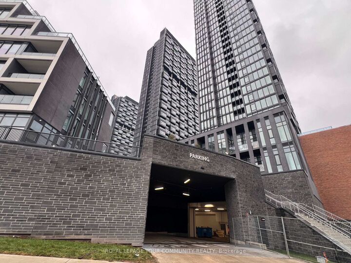 Property Photo:  1 Quarrington Lane 2020  ON M3C 0S4 