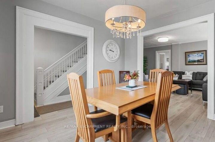 Property Photo:  5429 Second Avenue  ON L2G 3M1 