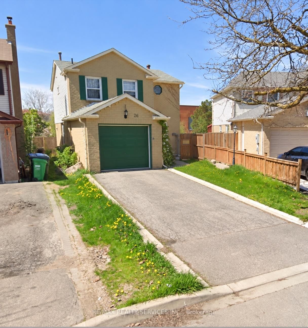 Property Photo:  26 Nanport Street  ON L6S 4A3 