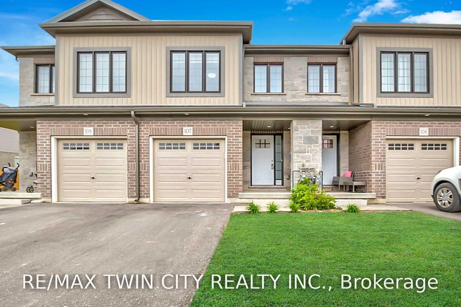 Property Photo:  135 Hardcastle Drive 107  ON N1S 0B6 