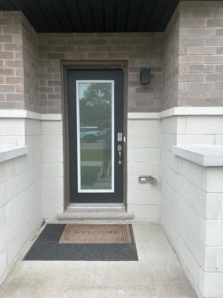 Property Photo:  250 Finch Avenue 102  ON L1V 0G6 