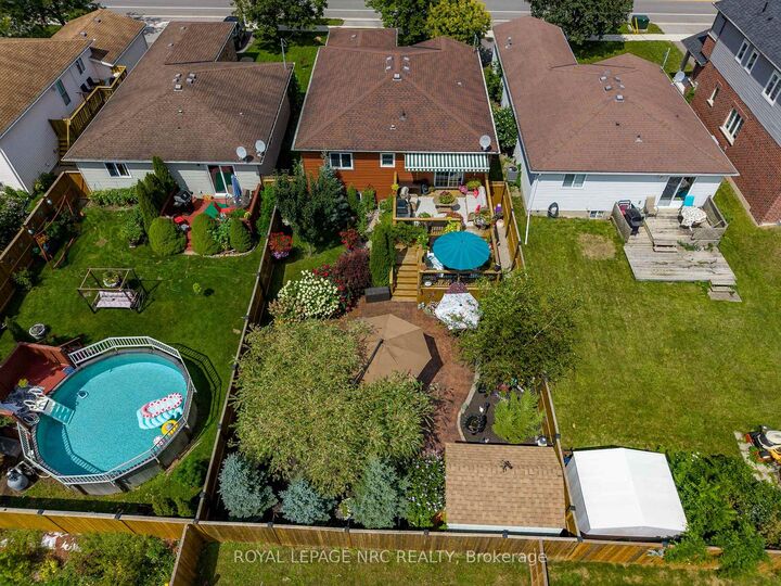 Property Photo:  277 Forks Road  ON L3B 6C5 