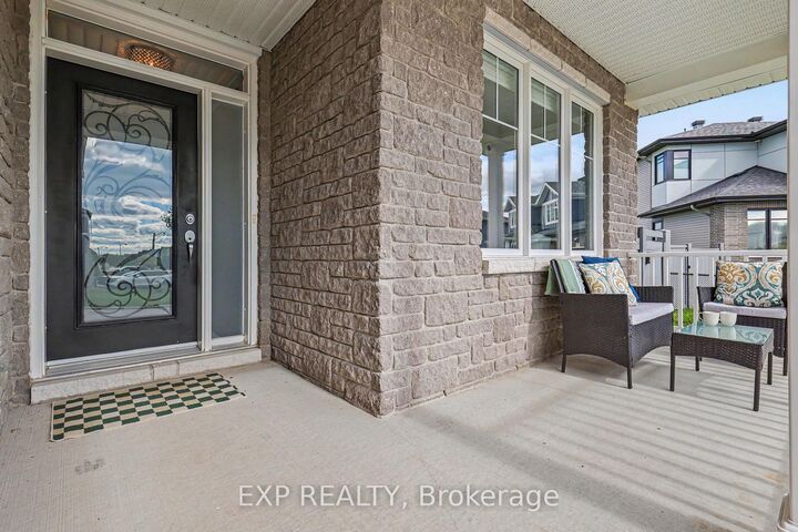 Property Photo: 362 Gloaming Crescent ON K2V 0C7