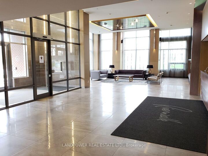 Property Photo: 18 Uptown Drive 602 ON L3R 5M5