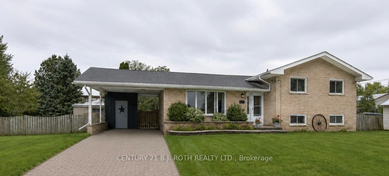 Property Photo: 201 Point Street ON L0M 1S0