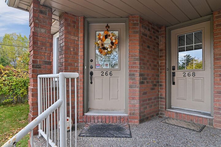 Property Photo:  266 Briston Private 6  ON K1G 5P9 