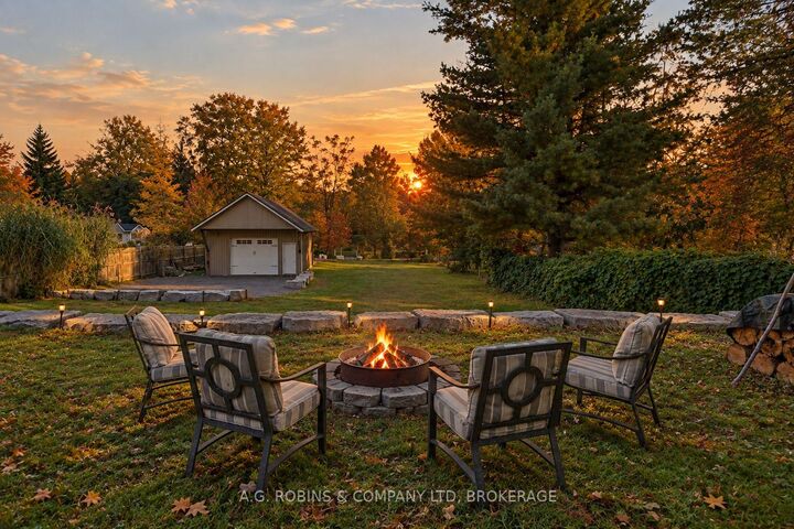 Property Photo:  10448 Lakeshore Road  ON L3K 5V4 