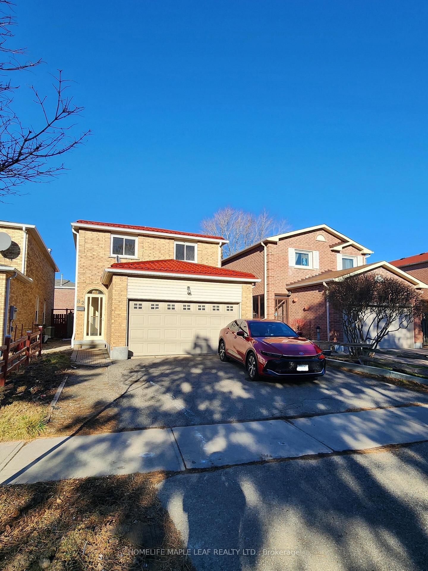 Property Photo:  82 Stanwell Drive Lower  ON L6Z 3Z2 