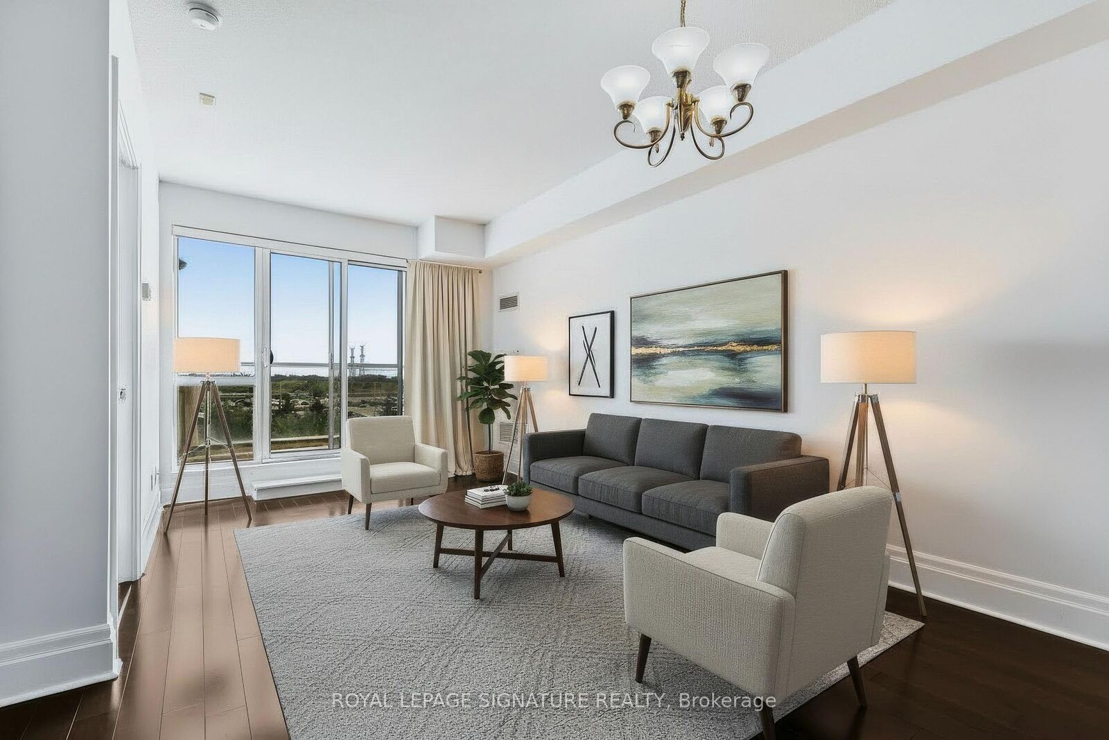 Property Photo: 39 Upper Duke Crescent 408 ON L6G 0B8