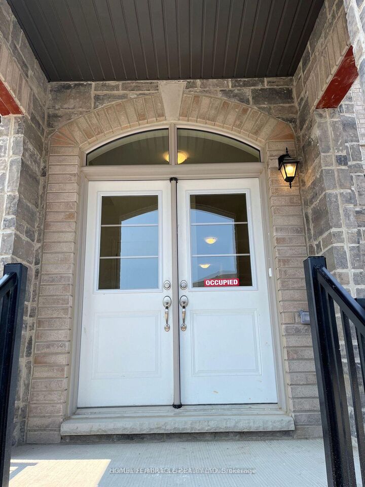 Property Photo:  2144 Coppermine Street  ON L1L 0T1 