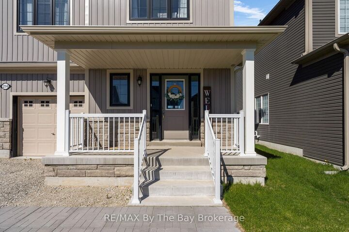 Property Photo:  214 Cubitt Street  ON L0M 1S0 