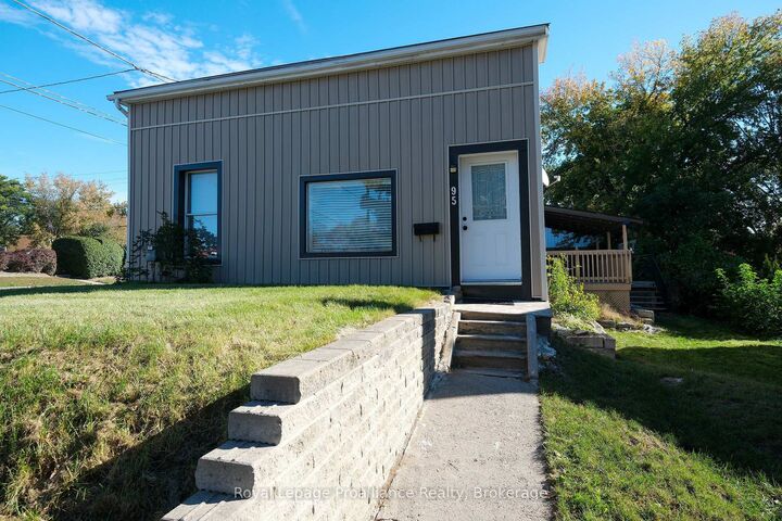 Property Photo:  95 Grier Street  ON K8P 3A2 