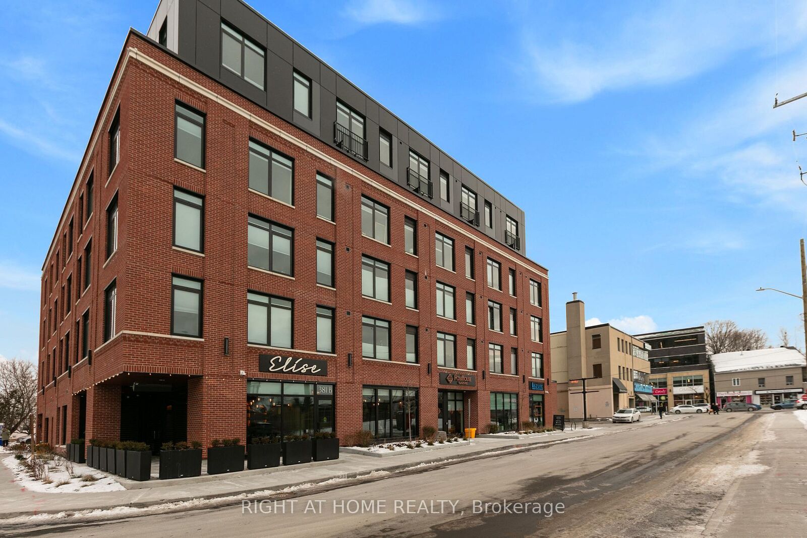 Property Photo:  377 Winona Avenue 212  ON K1Z 5H8 