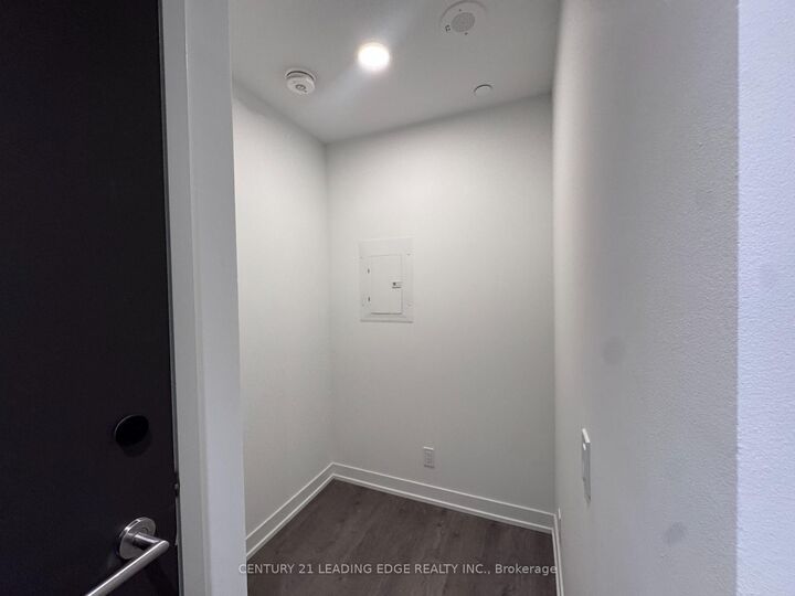 Property Photo:  39 Mary Street 1606  ON L4N 1S9 