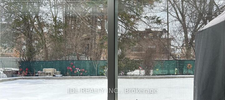 Property Photo:  973 Willowdale Ave Avenue Master Bedroom Aa Bsmt  ON M2M 3C6 