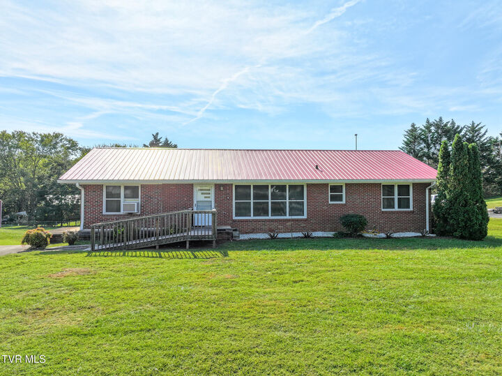 Property Photo:  109 Idletime Drive  TN 37743 