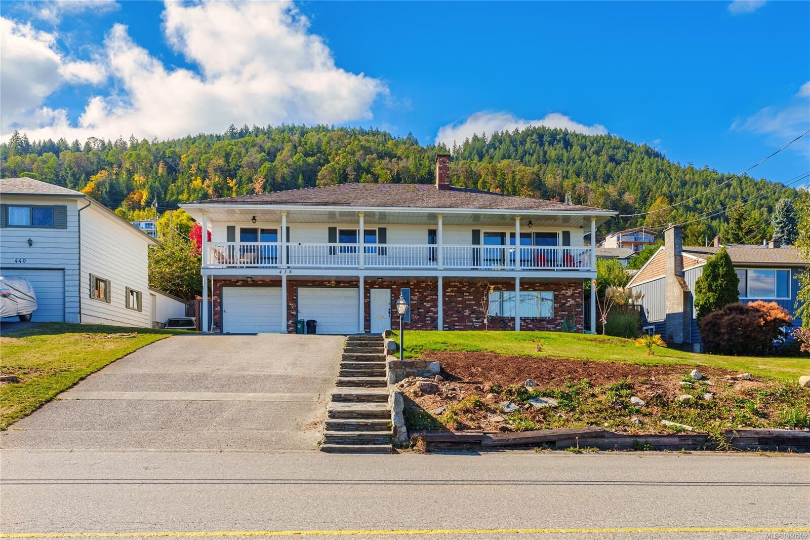Property Photo:  438 Davis Rd  BC V9G 1V5 