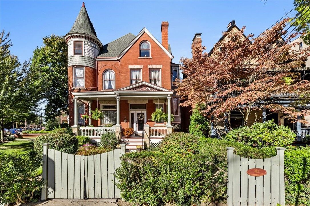 Property Photo:  384 S Highland Ave 3  PA 15206 