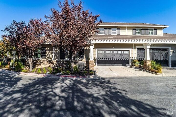 Property Photo: 136 Sugarloaf Court CA 94507